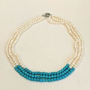 Women's Necklace White Pearl with Turquoise Detail